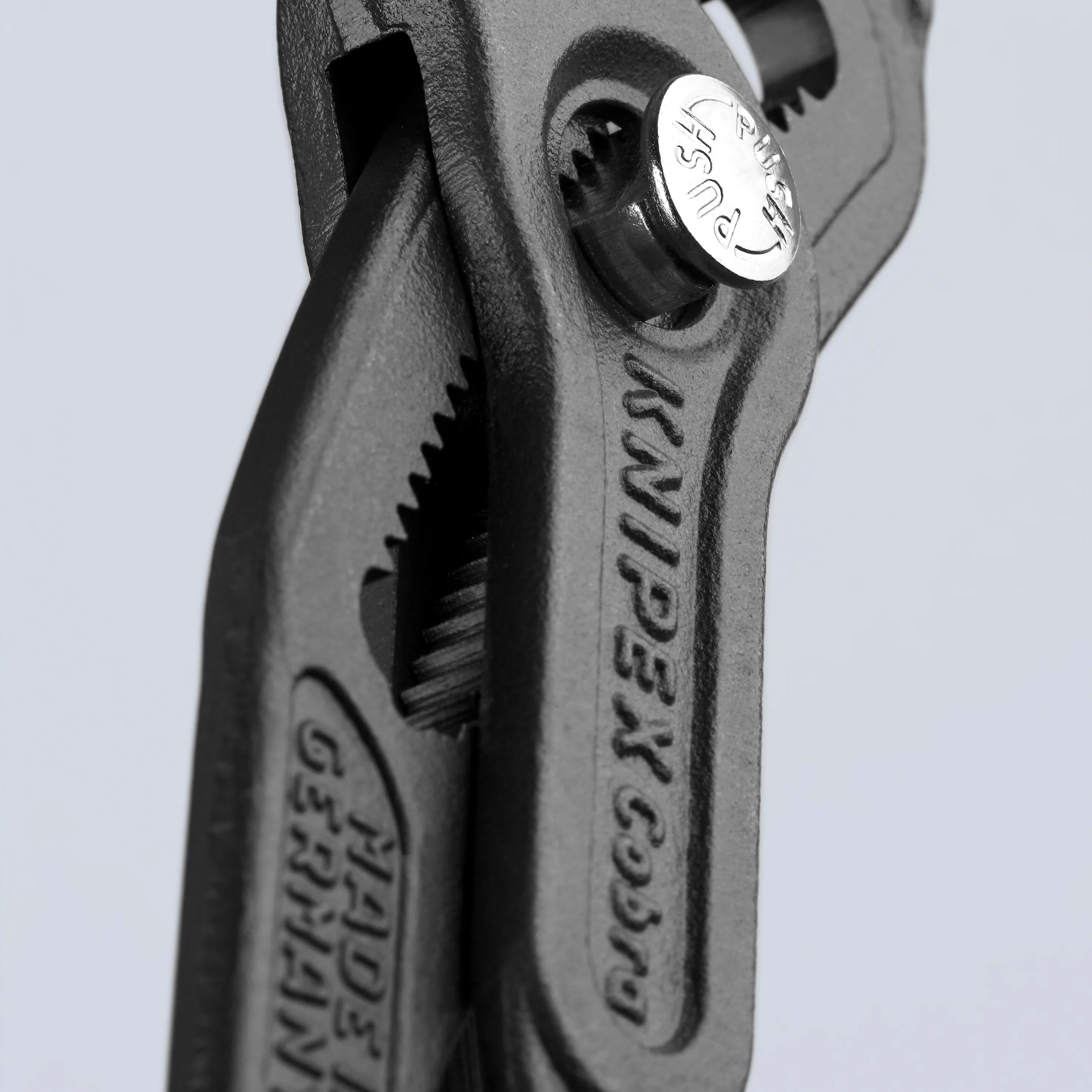 00 19 55 S9-40360943_4.jpg